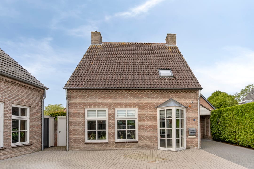 Photo 8 of van Rummenstraat 1