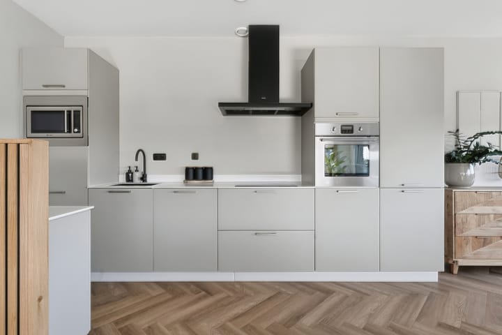 Appartement te koop: Koning Davidstraat 77, Zaandam