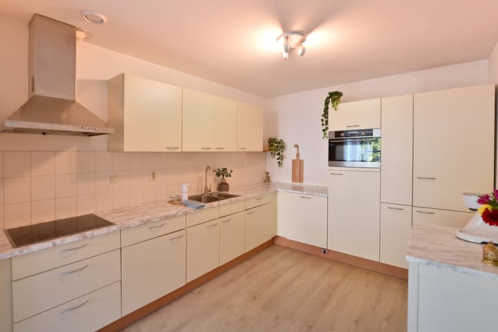 Appartement te koop: Zenderstraat 244, Hilversum