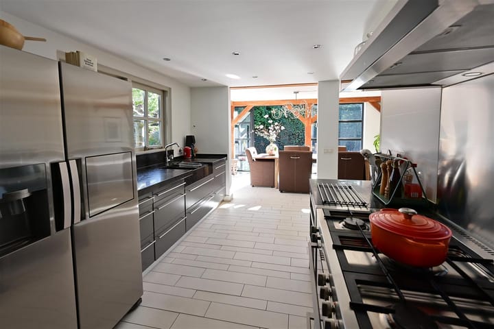 Vrijstaande woning te koop: Oud-Loosdrechtsedijk 293, Loosdrecht