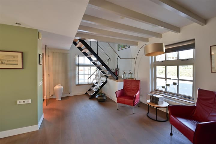 Vrijstaande woning te koop: Oud-Loosdrechtsedijk 293, Loosdrecht