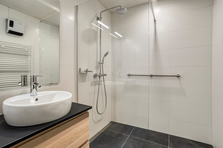 Tussenwoning te koop: Heemstede 9, Nieuwe Pekela