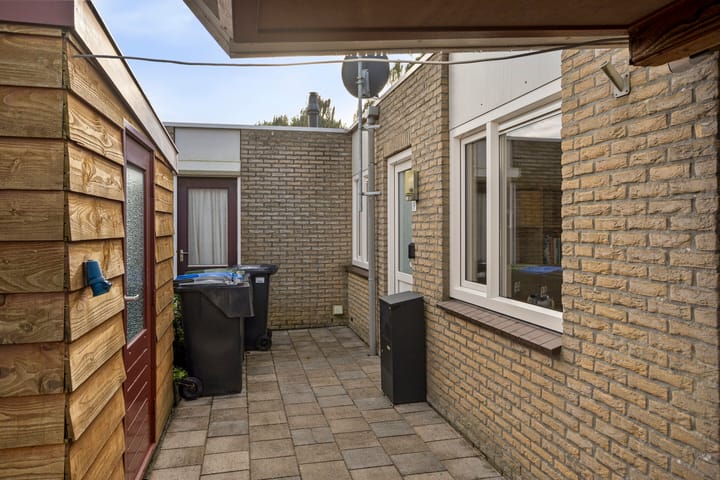Tussenwoning te koop: Heemstede 9, Nieuwe Pekela