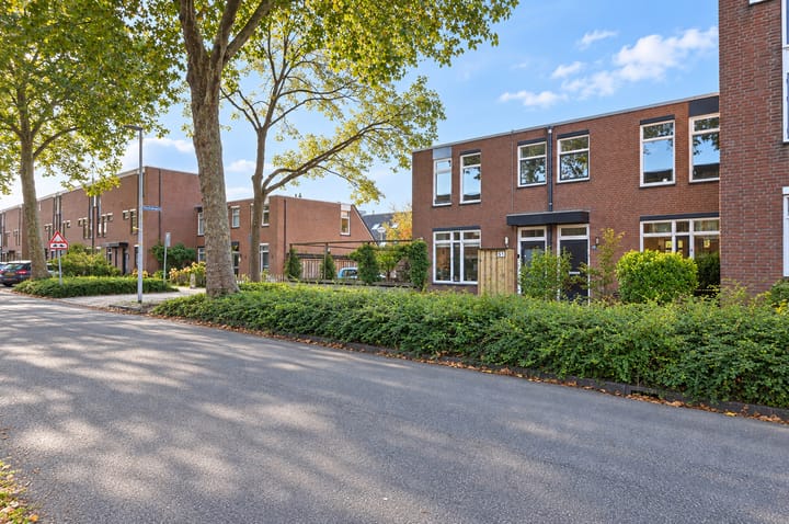 Tussenwoning te koop: Kraaienveld 49, Zoetermeer