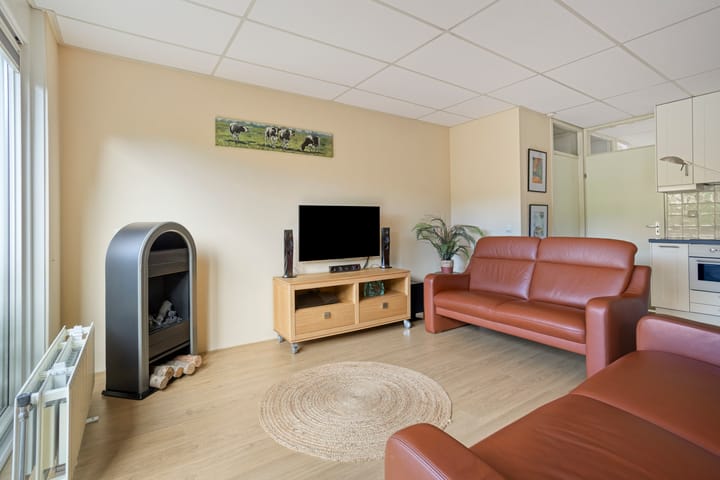 Tussenwoning te koop: Heemstede 9, Nieuwe Pekela