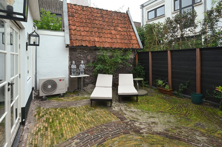 Woning te koop: St. Vitusstraat 27, Naarden