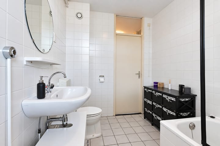Tussenwoning te koop: Kraaienveld 49, Zoetermeer
