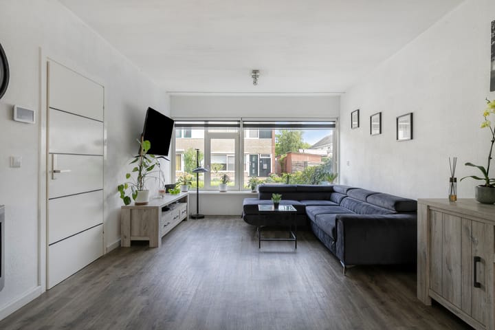 Hoekwoning te koop: Kampstraat 16, Ens