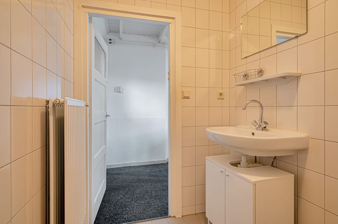 Photo 28 of Hyacinthstraat 215