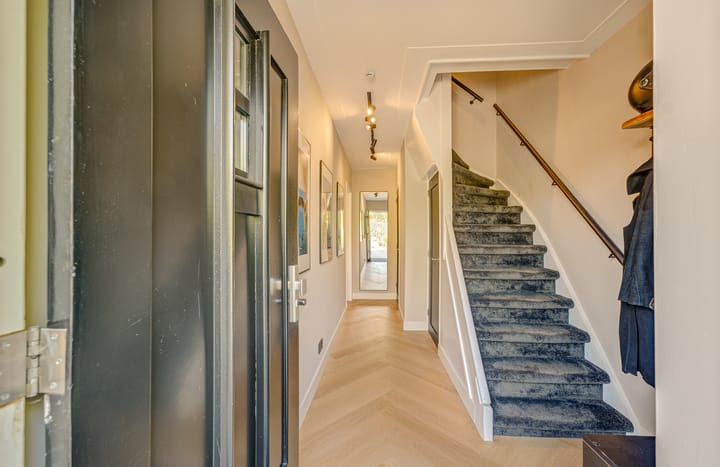 Hoekwoning te koop: Frans Langeveldlaan 16, Laren (Nh)