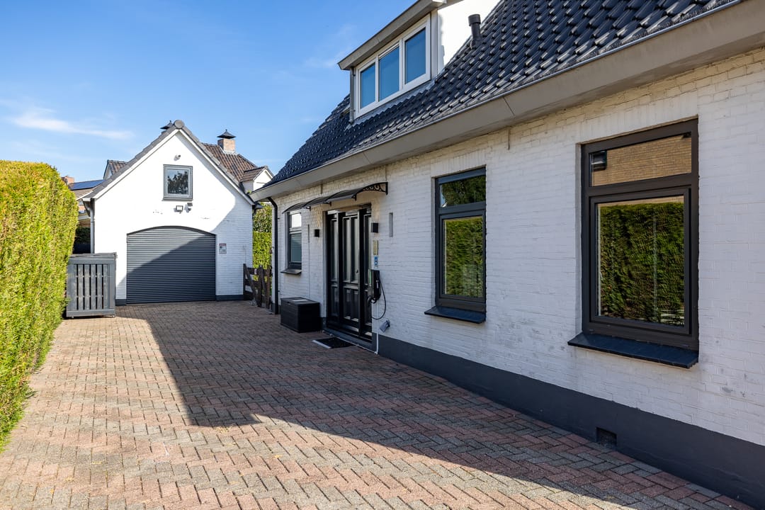 Photo 26 of Hoofdstraat 26