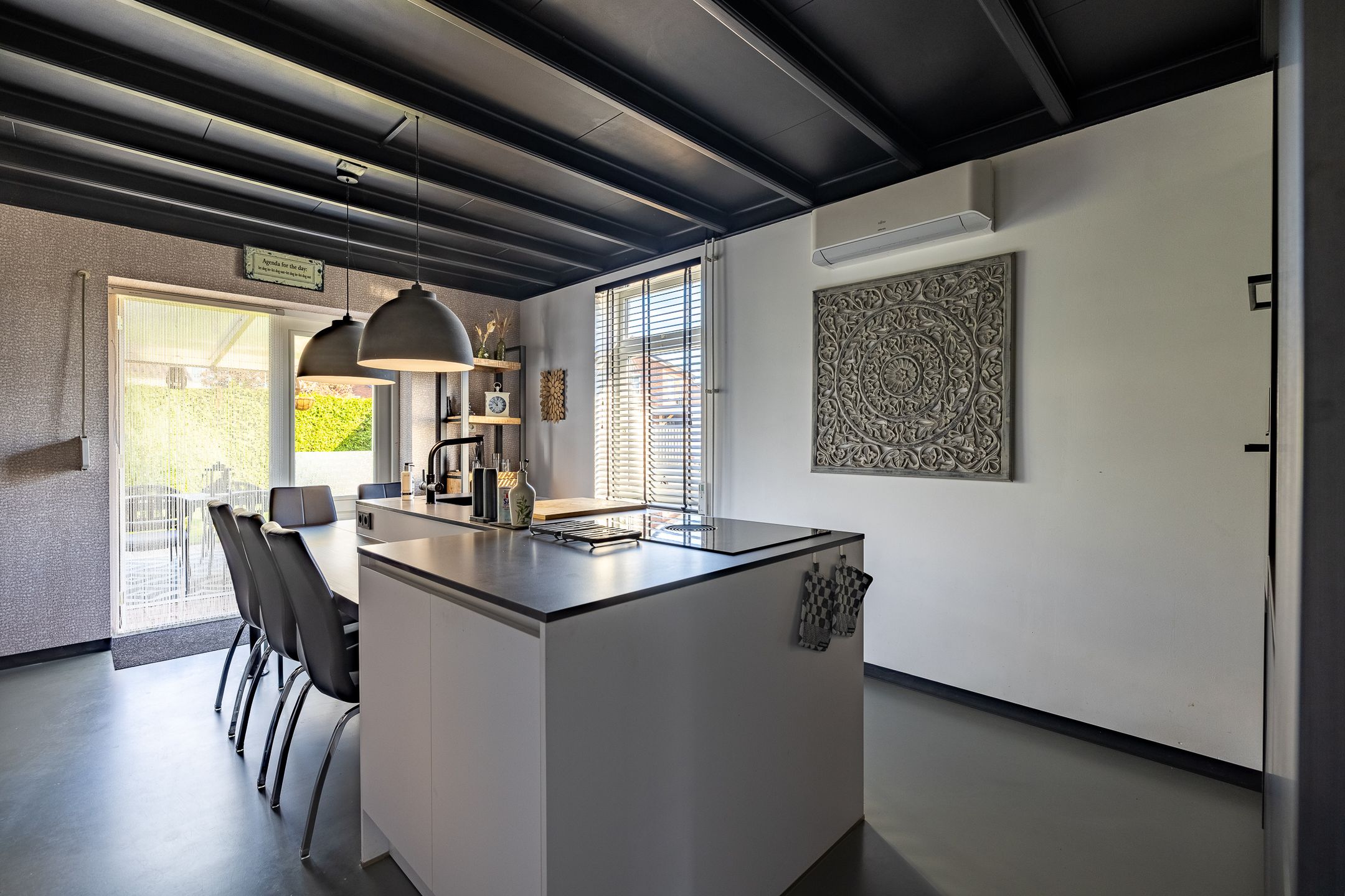 Photo 9 of Hoofdstraat 26
