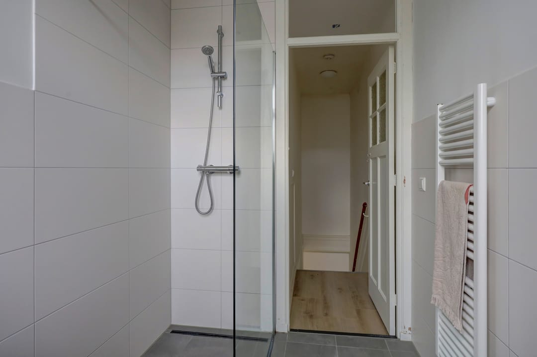Photo 16 of Pascalstraat 20-A