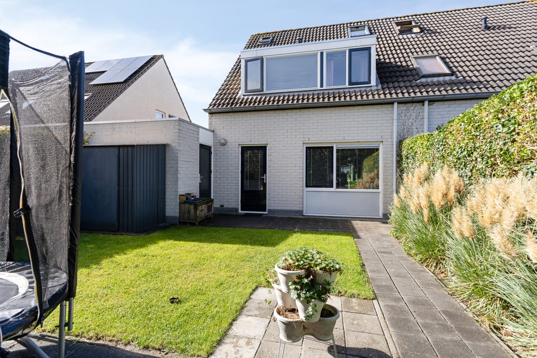 Foto 47 van Voornestraat 24