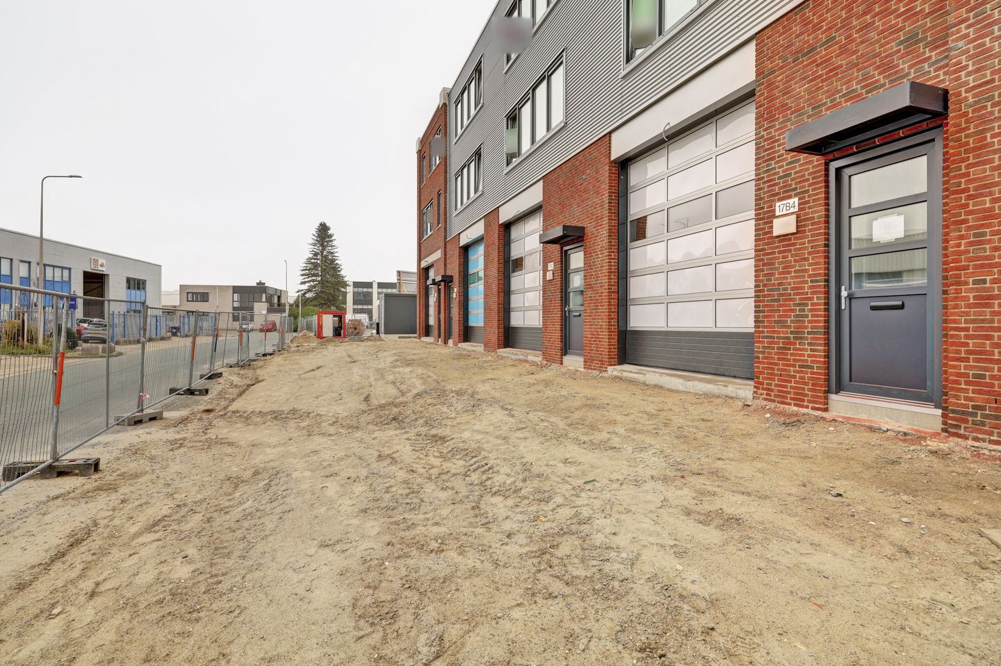 View photo 4 of A. Einsteinweg 17-B4