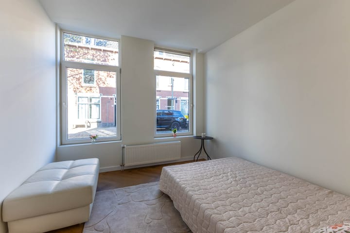 Appartement te koop: Nieuwe Maasstraat 30, Schiedam