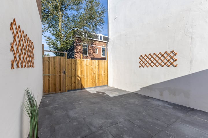 Appartement te koop: Nieuwe Maasstraat 30, Schiedam