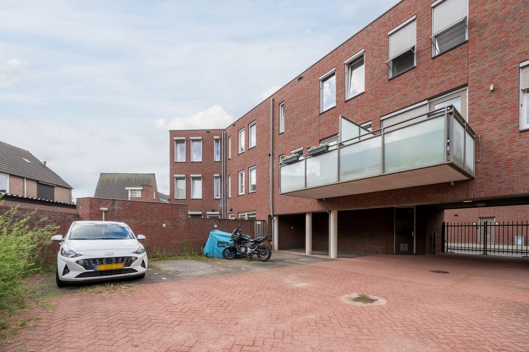 Photo 47 of Pistoriusstraat 4
