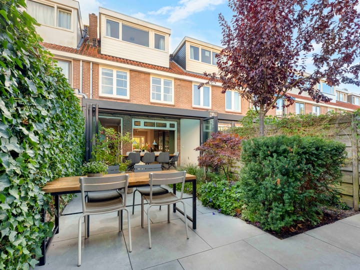 Tussenwoning te koop: Wielingenplein 38, Utrecht