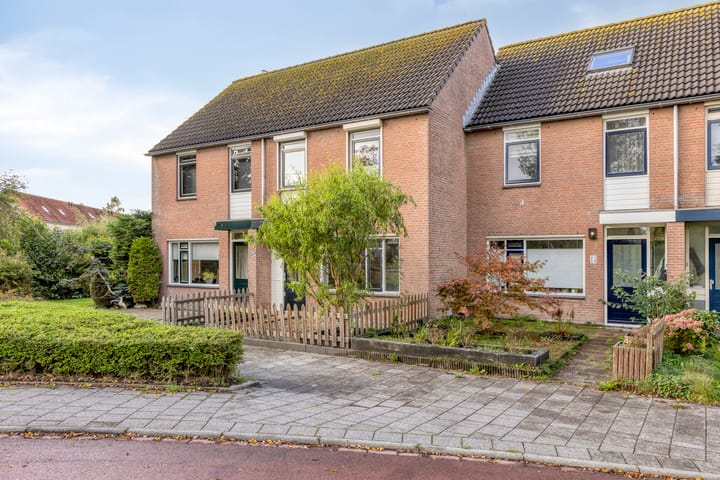 Tussenwoning te koop: Frits Bongenaarstraat 17, Schagen