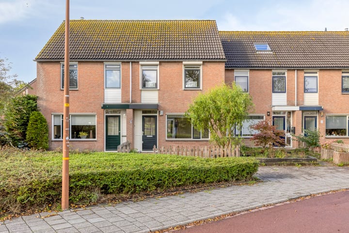 Tussenwoning te koop: Frits Bongenaarstraat 17, Schagen