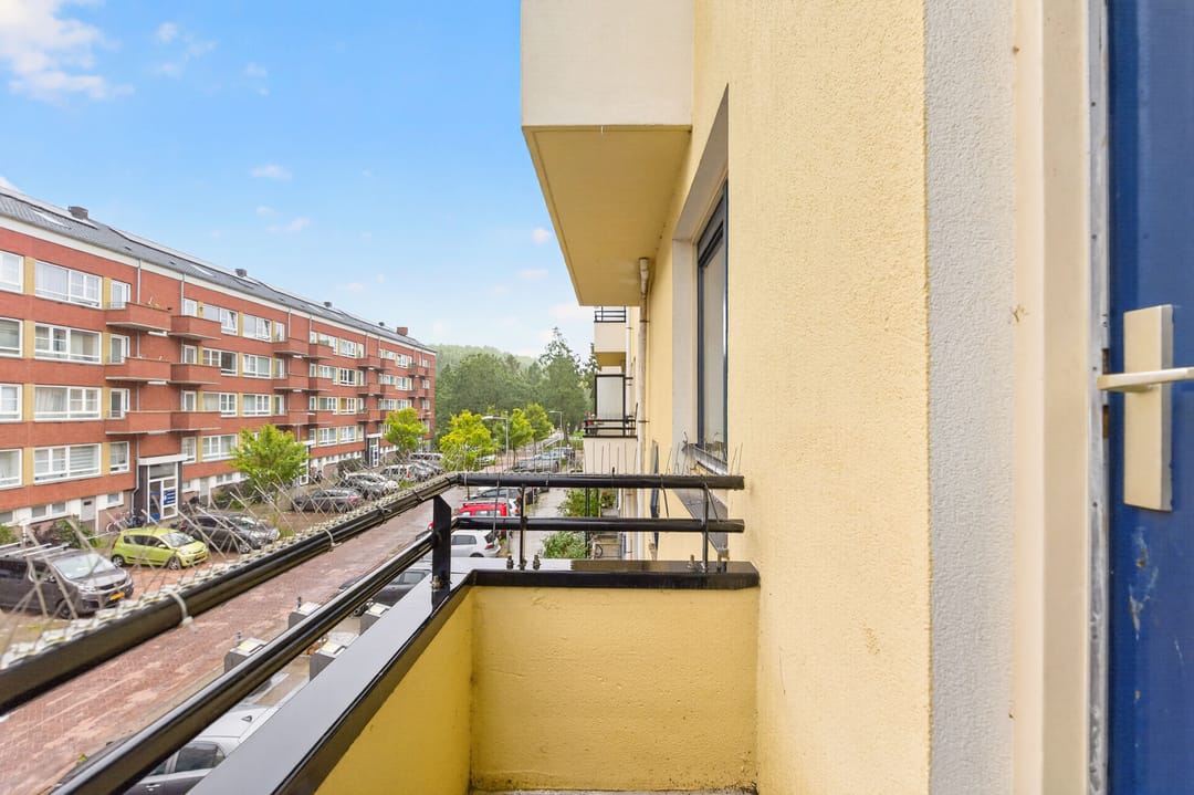 Photo 13 of Dirk Bonsstraat 6-1