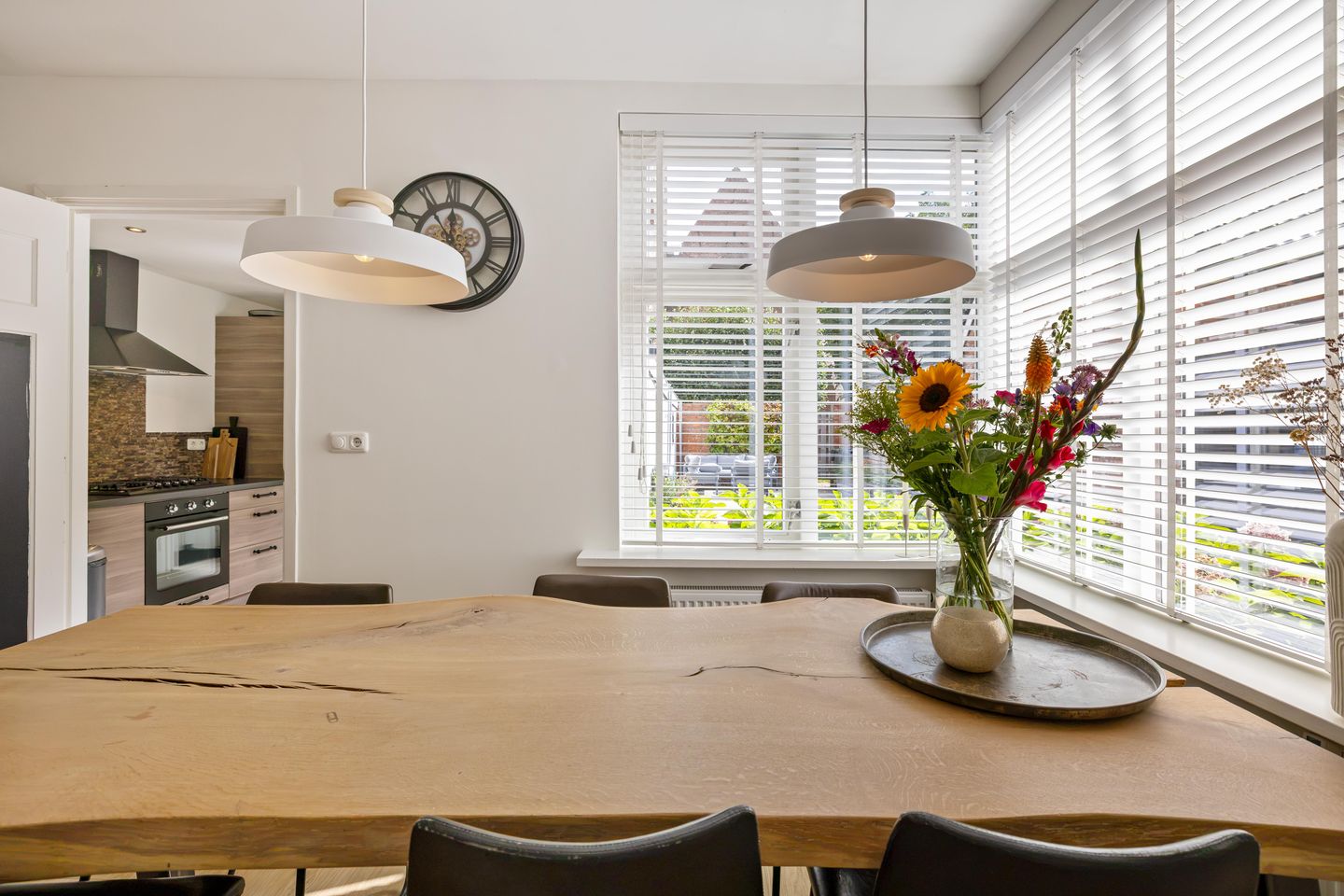 Photo 19 of 2e Dwarsstraat 4