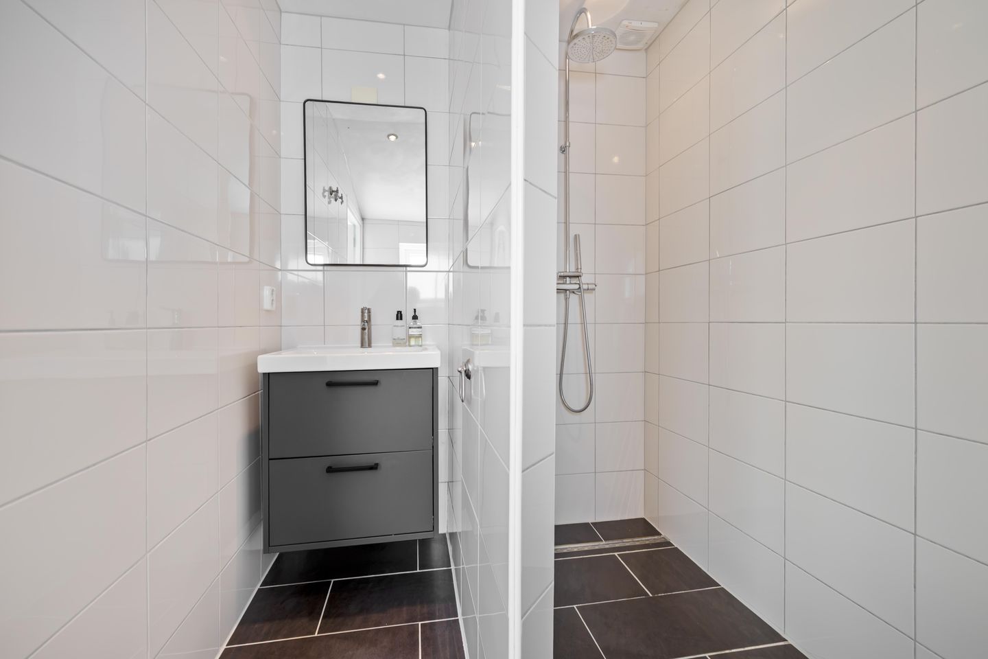 Photo 34 of 2e Dwarsstraat 4
