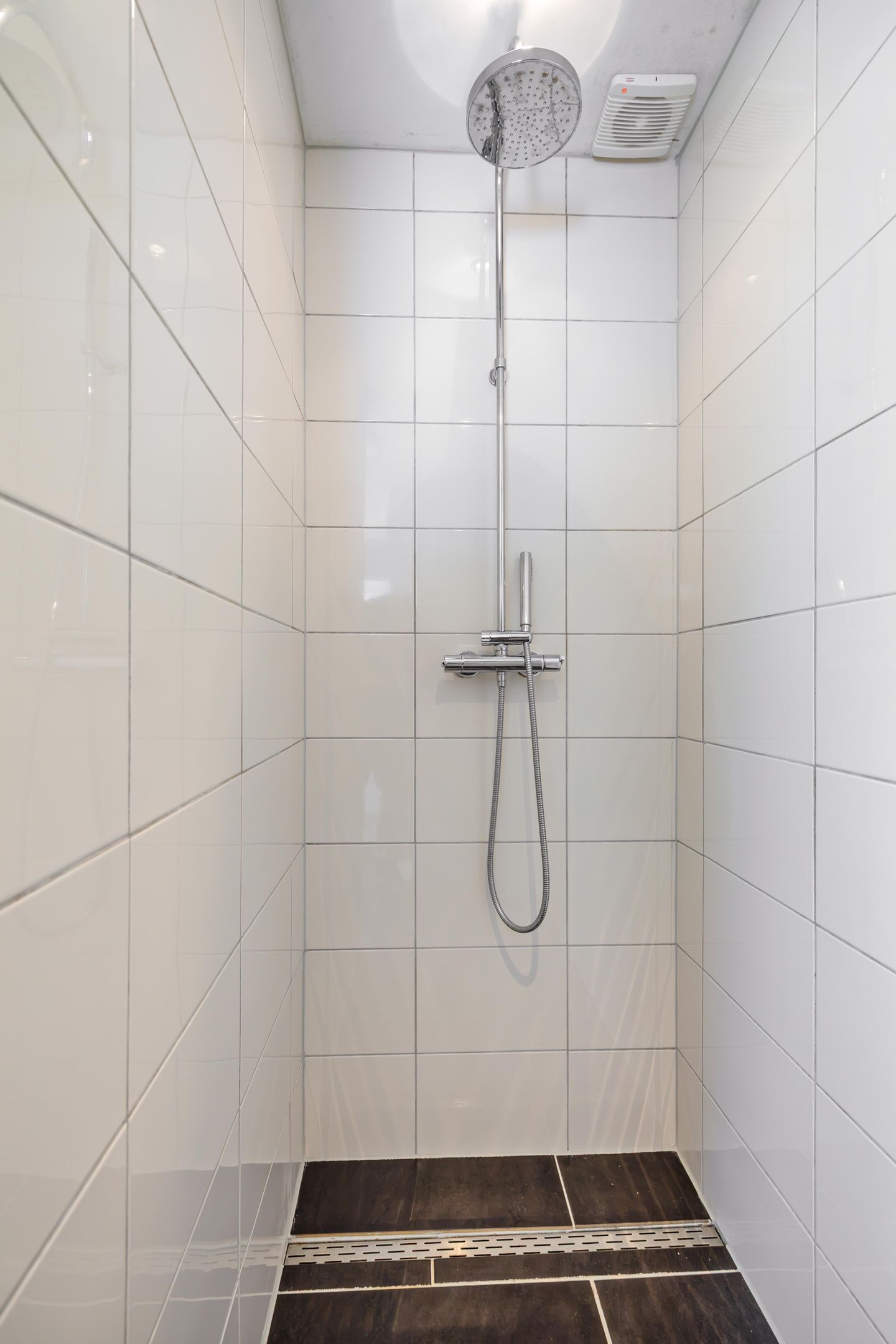 Photo 35 of 2e Dwarsstraat 4
