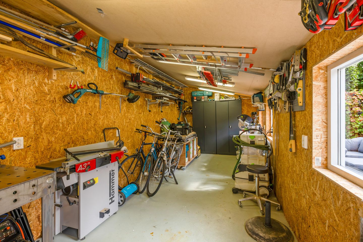 Photo 55 of 2e Dwarsstraat 4