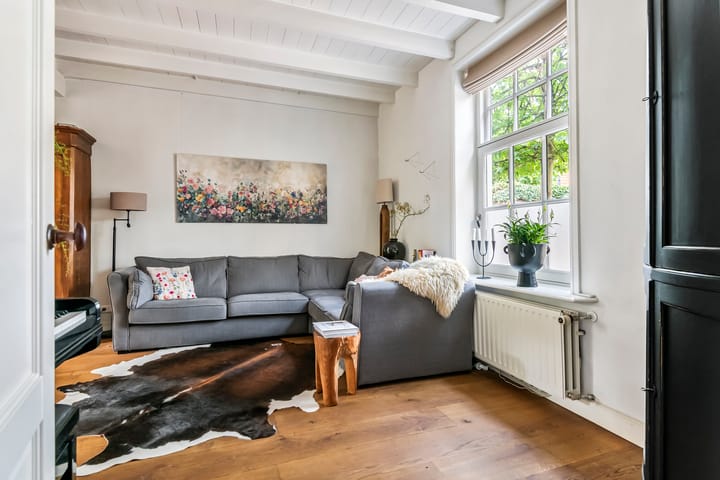 Tussenwoning te koop: Gasthuisstraat 8, Buren (Ge)