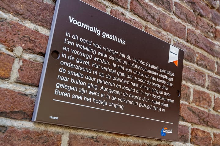 Tussenwoning te koop: Gasthuisstraat 8, Buren (Ge)