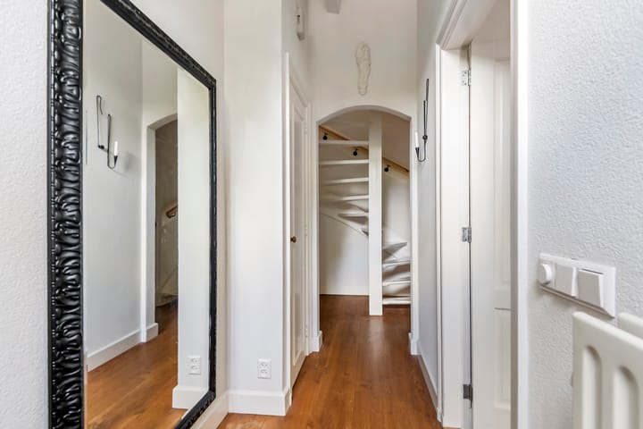 Tussenwoning te koop: Gasthuisstraat 8, Buren (Ge)