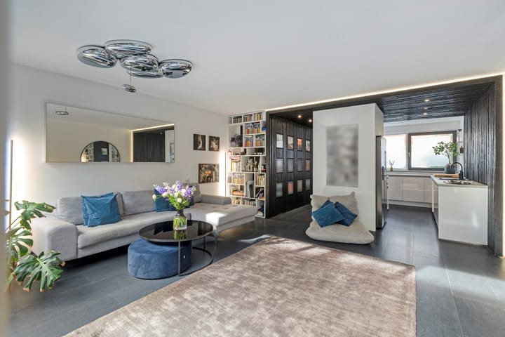 Photo 2 of Van Abbestraat 8