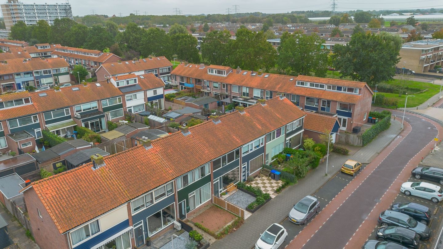 Photo 4 of Anna-Hoevestraat 19