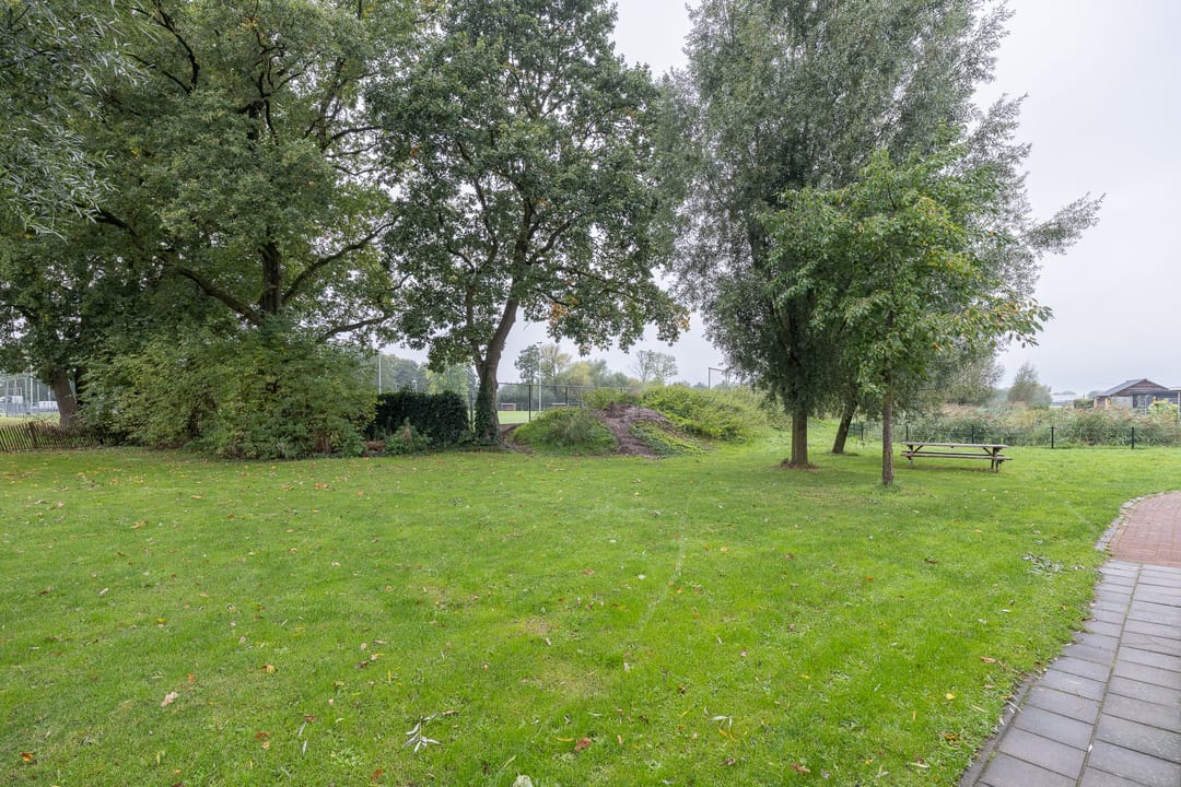 Foto 47 van De Leuremaat 4