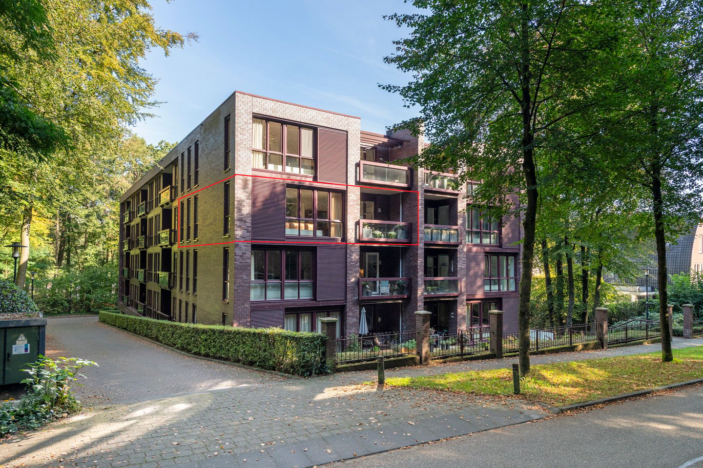 Foto 1 van Graaf van Rechterenweg 53-21