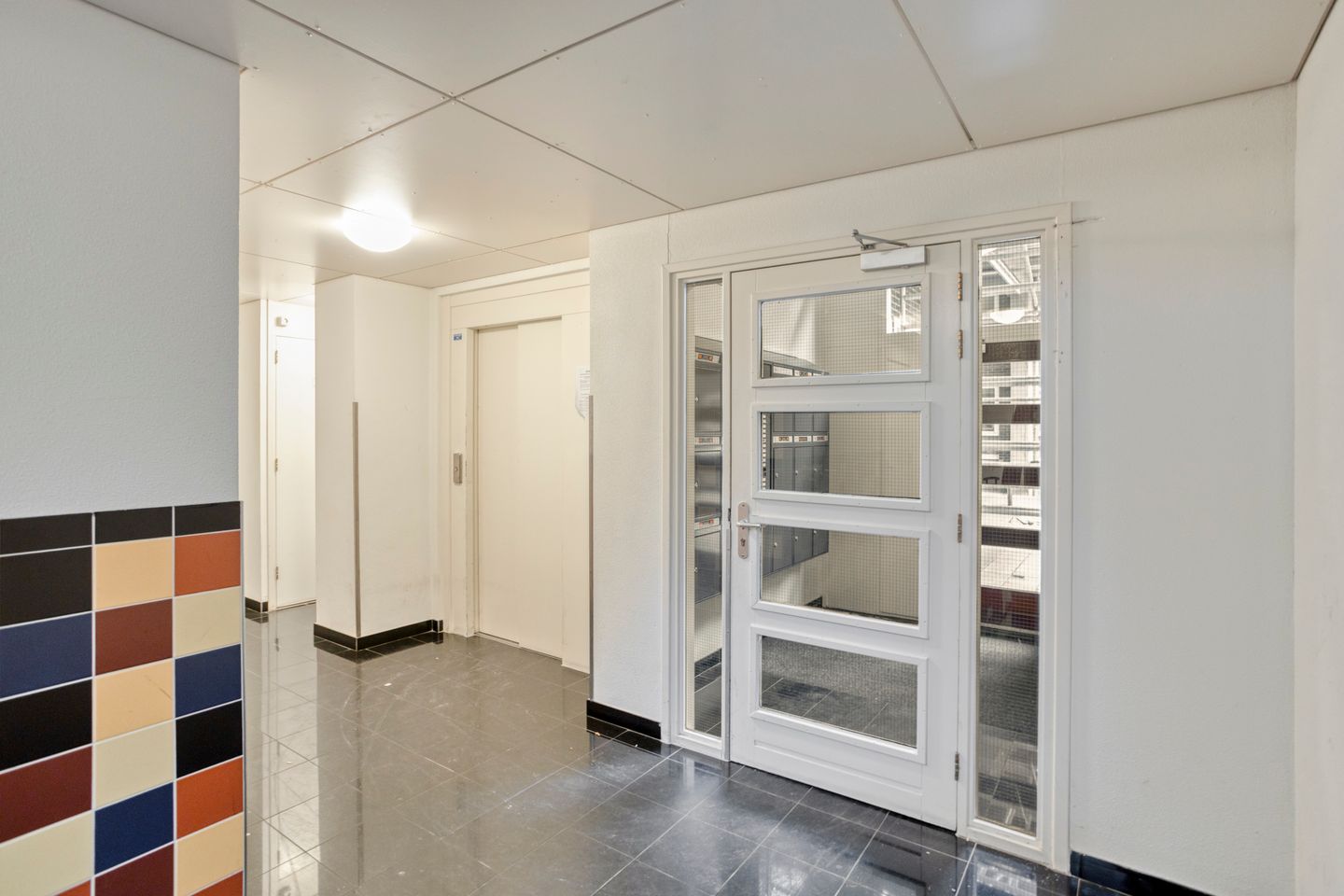 Photo 29 of Meerhuizenstraat 11-F