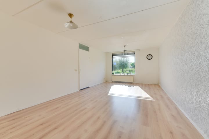 Tussenwoning te koop: Kaystraat 4, Heerhugowaard