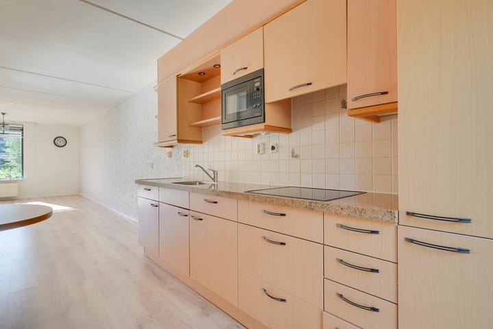 Tussenwoning te koop: Kaystraat 4, Heerhugowaard