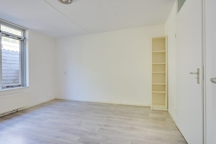 Tussenwoning te koop: Kaystraat 4, Heerhugowaard