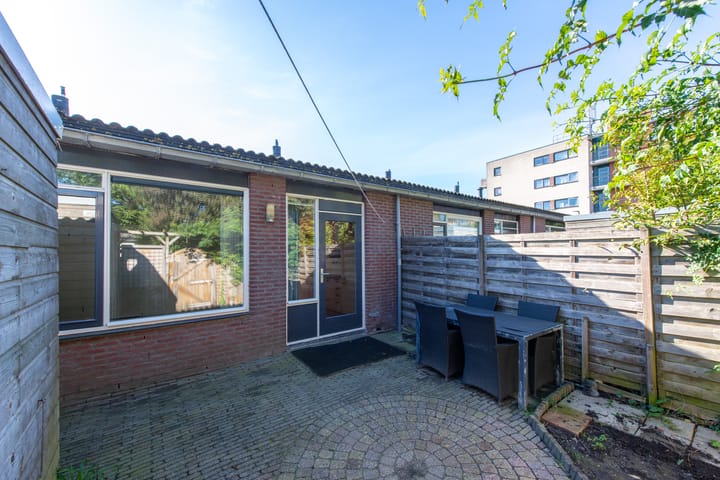 Tussenwoning te koop: Kaystraat 4, Heerhugowaard