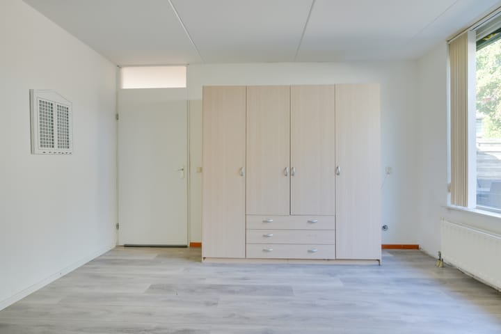 Tussenwoning te koop: Kaystraat 4, Heerhugowaard