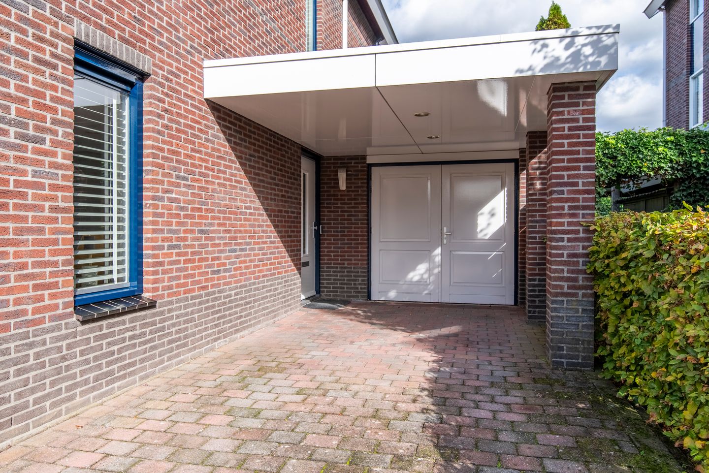 Foto 5 van Moederkruid 9