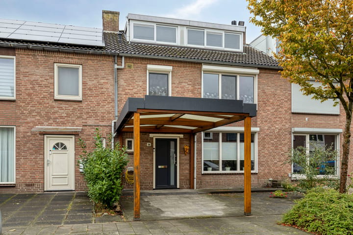 Tussenwoning te koop: Kapelaan H.G.M. Koopmansstraat 36, Best