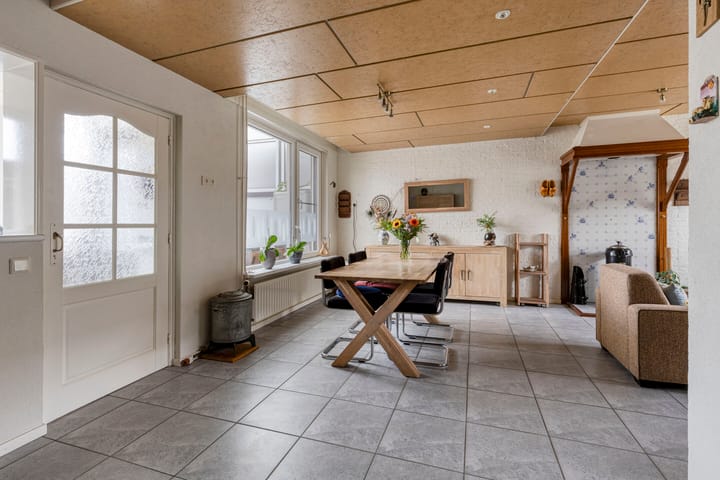 Tussenwoning te koop: Kapelaan H.G.M. Koopmansstraat 36, Best