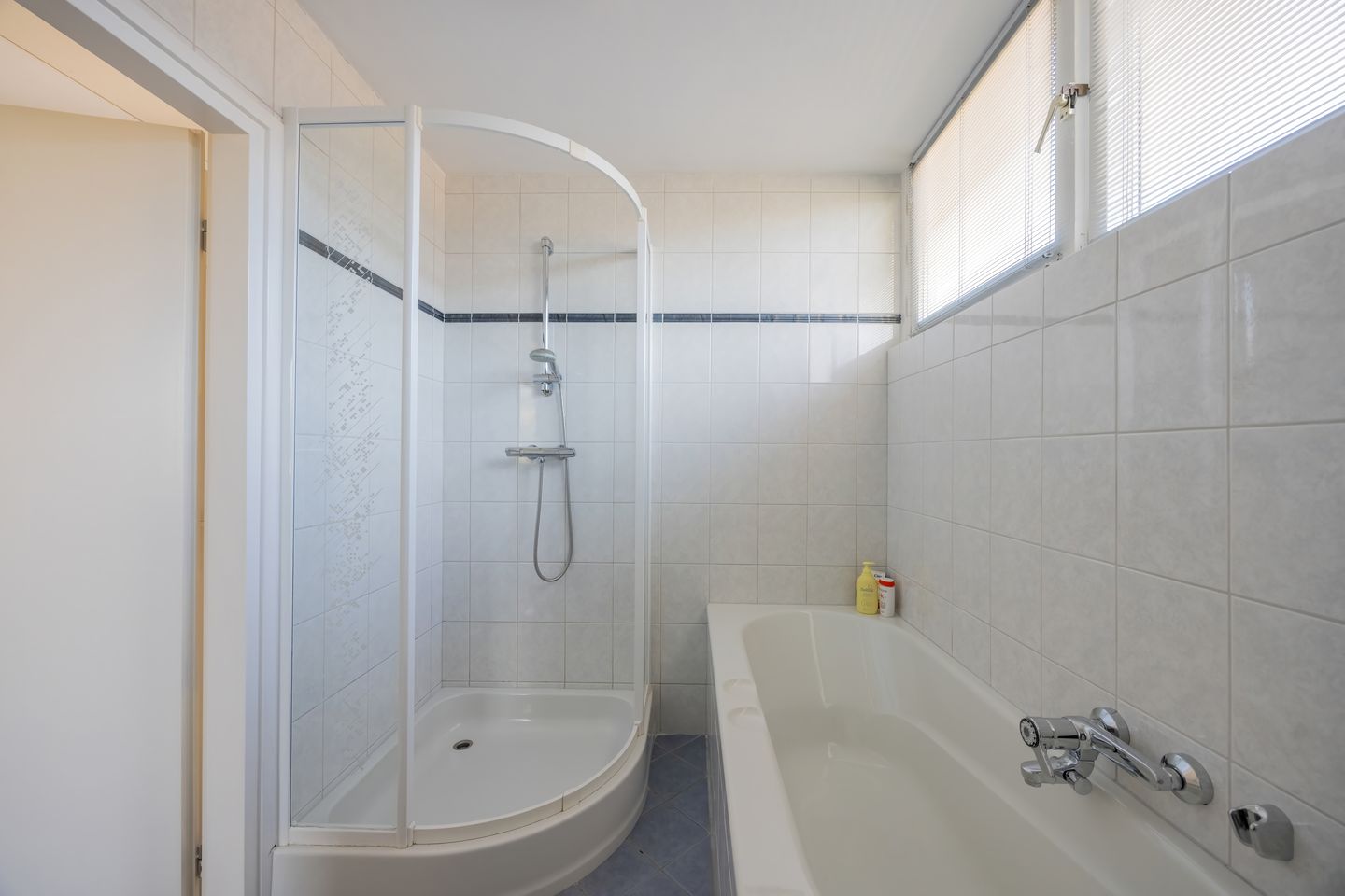 Photo 34 of Dorpsstraat 280