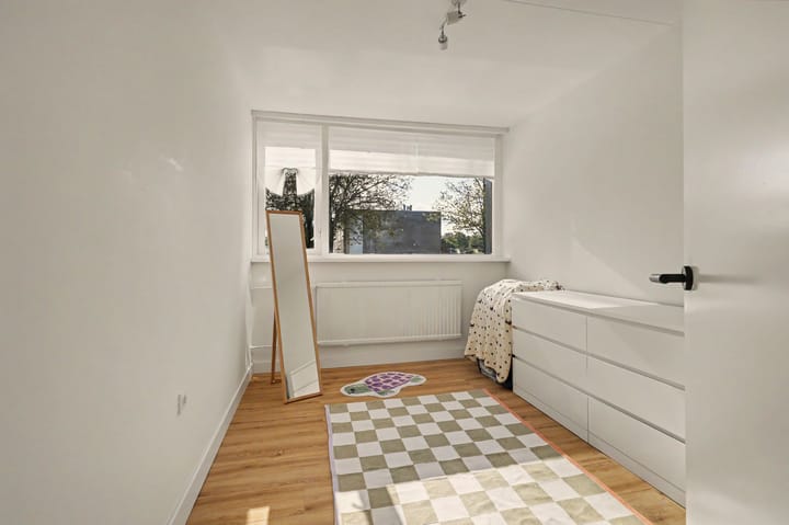 Tussenwoning te koop: Marslaan 10, Helmond