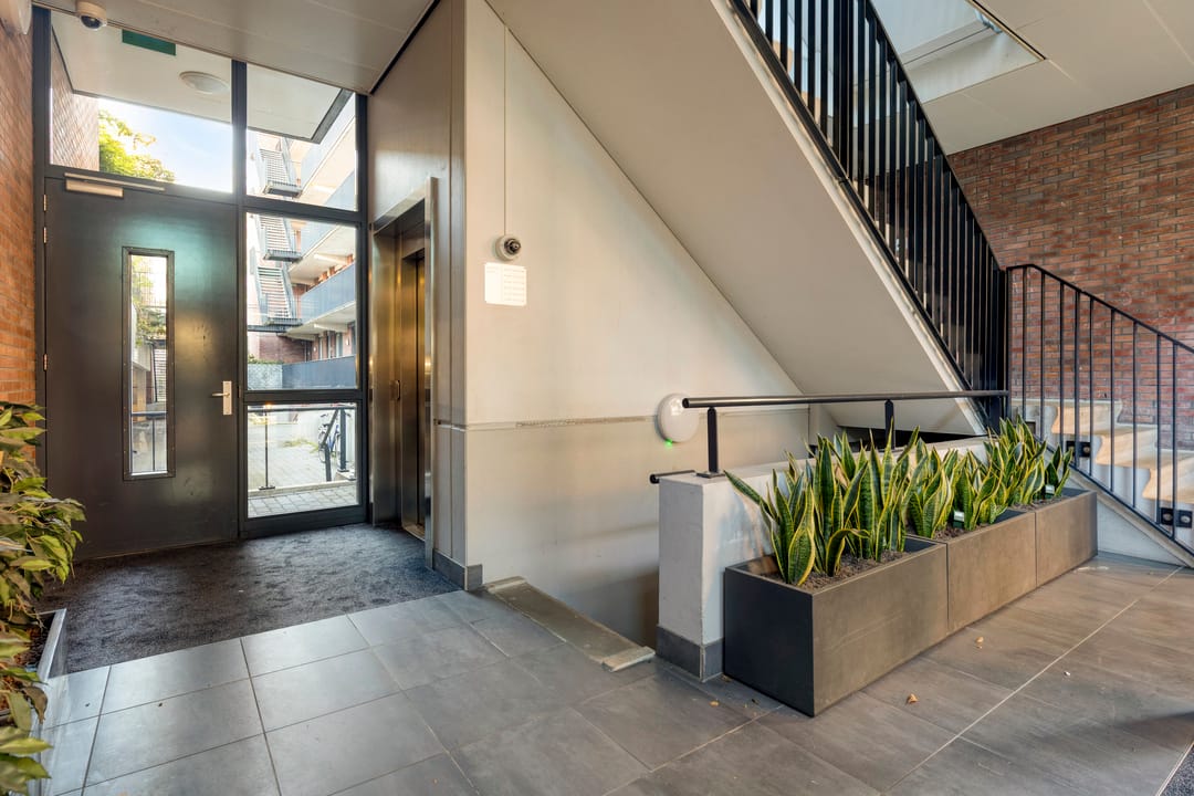 Photo 37 of Johan Hofmanstraat 288