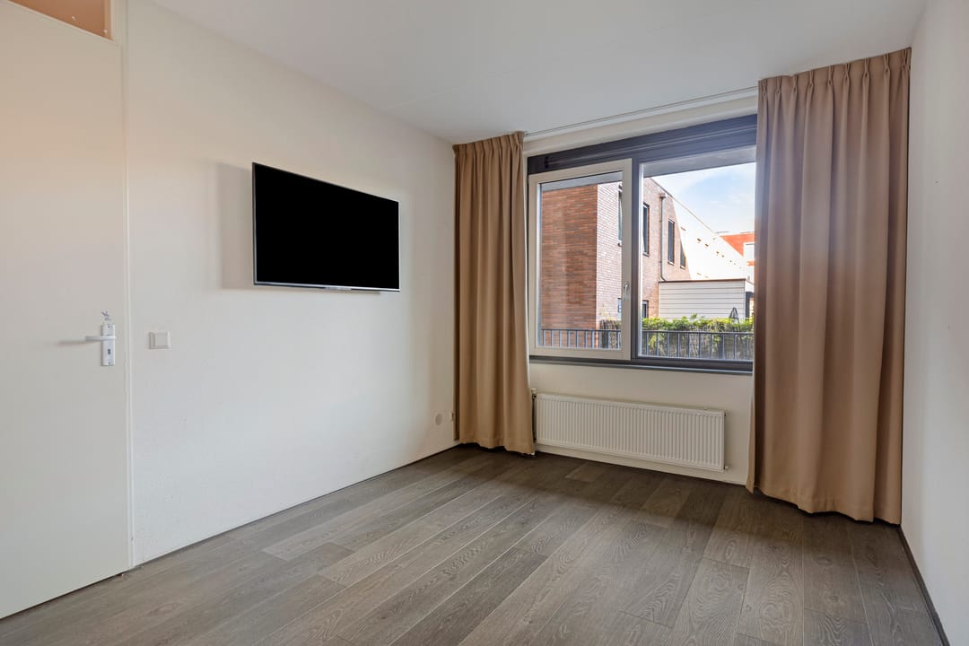Photo 31 of Johan Hofmanstraat 288